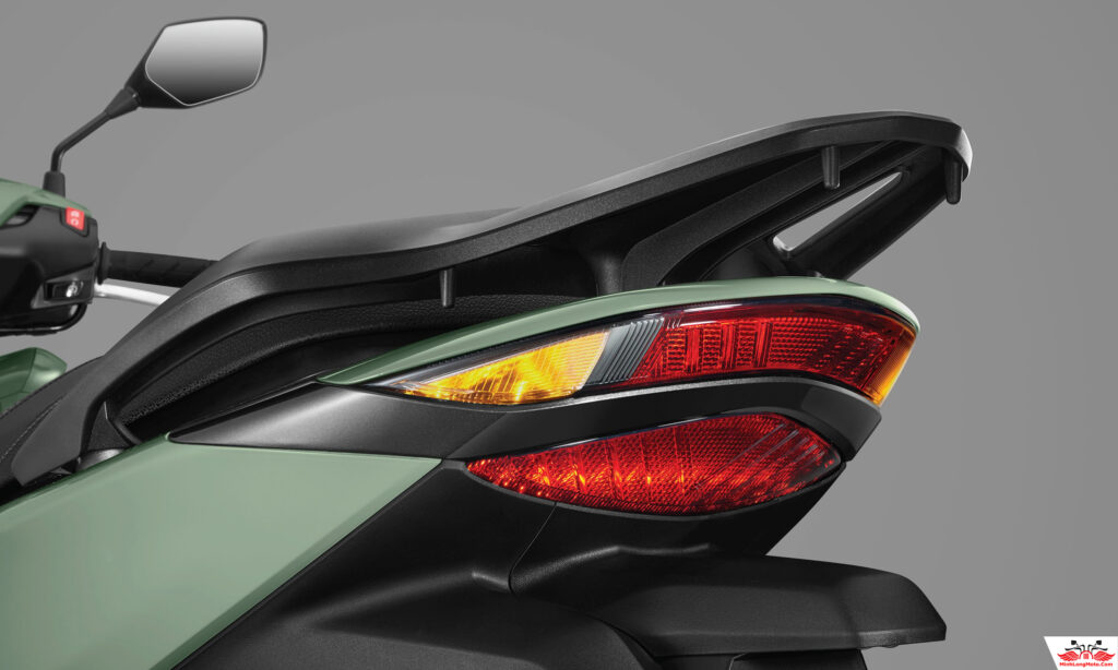 Đèn hậu SH350i