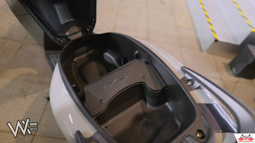 Cốp xe SH160 mới