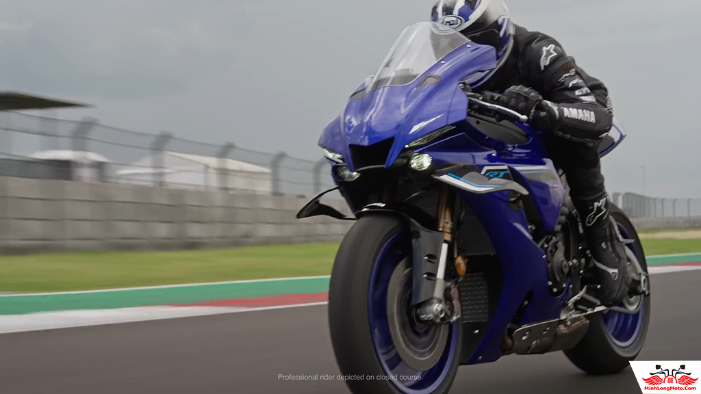 Thiết kế Yamaha YZF-R1