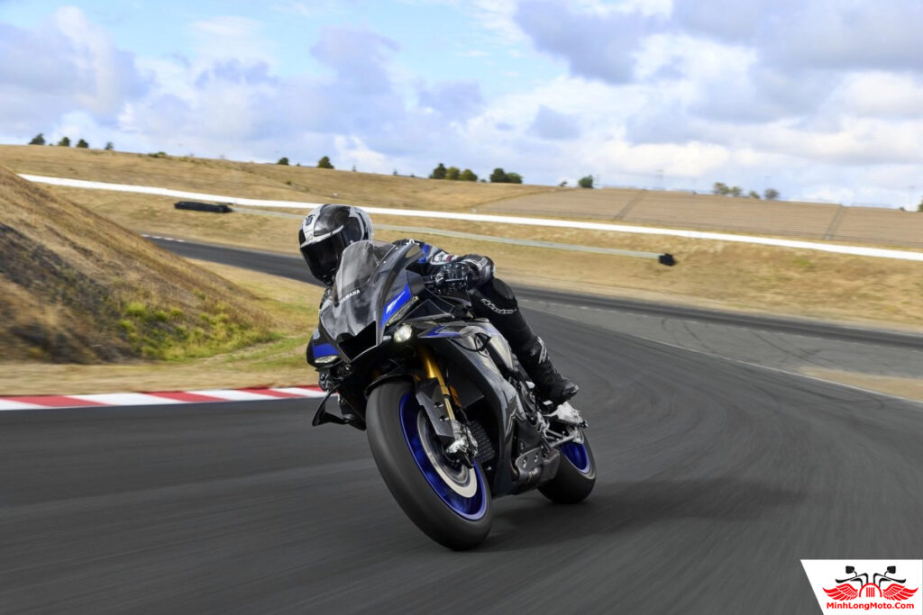 Xe YZF-R1 LCS