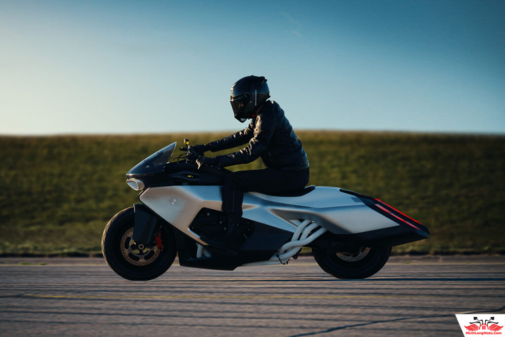 BMW Motorrad Vision K18