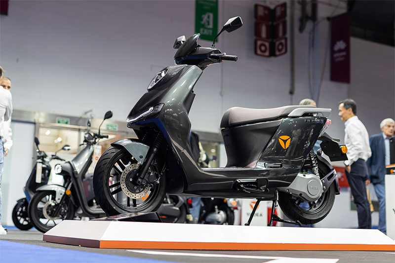 Thiết kế Yadea VF F200