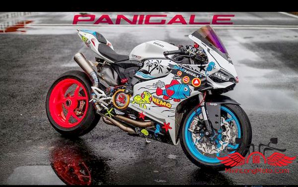 Ducati Panigale 899 giá hơn 500 triệu thời thượng