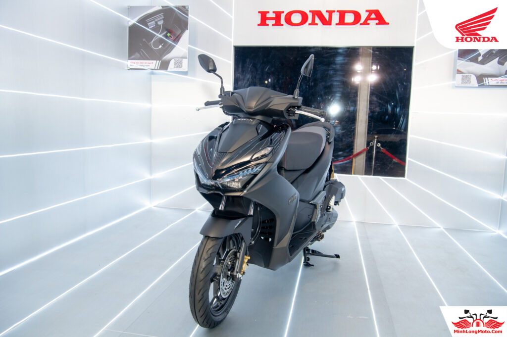 Honda Air Blade 2026 đầu đèn