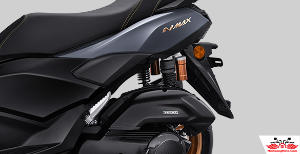 Yamaha NMAX 155 giảm xóc