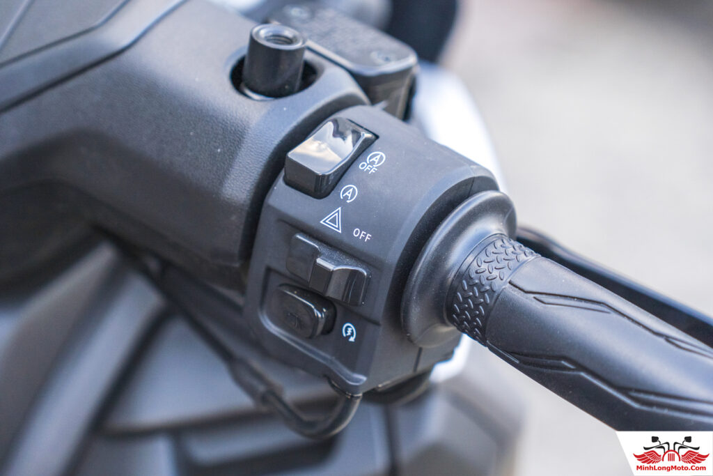 Yamaha NMAX 155 hệ thống SSS