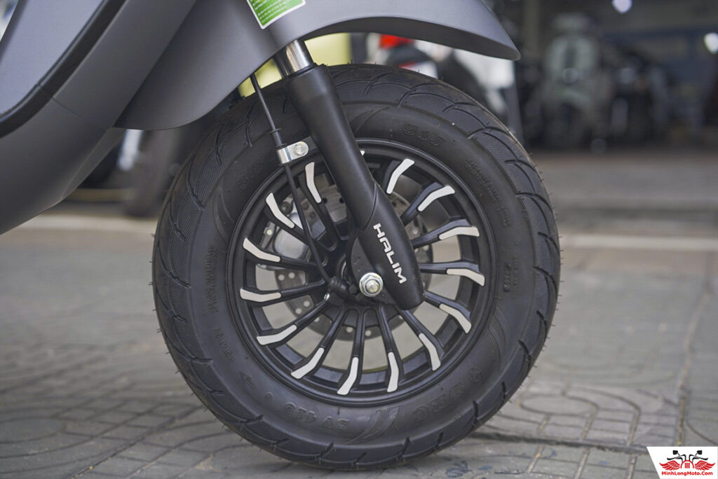 Lốp xe ga Vespa 50