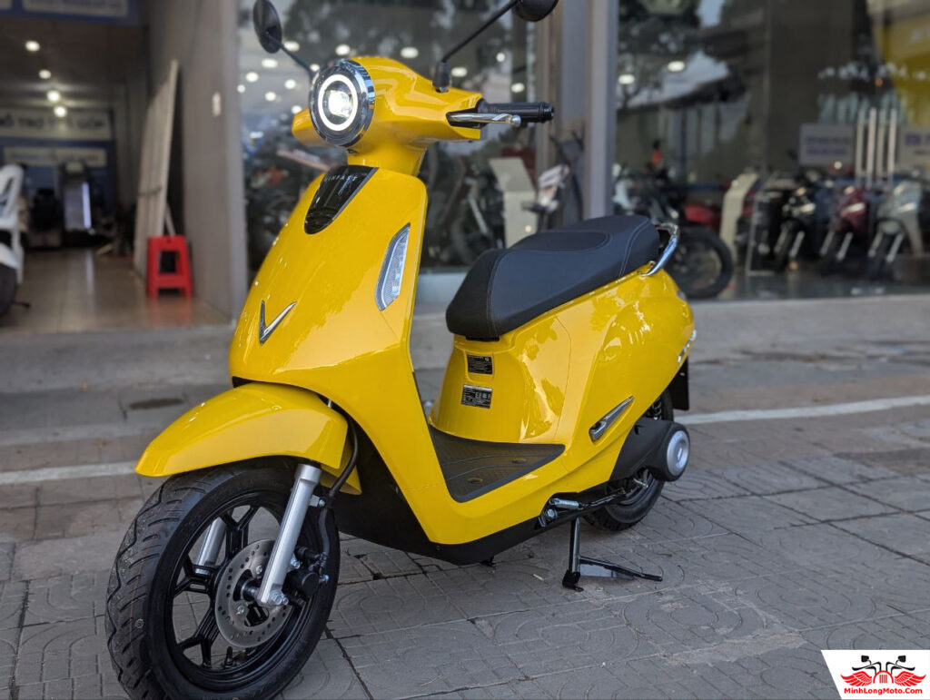 VinFast EVO 200 Lite