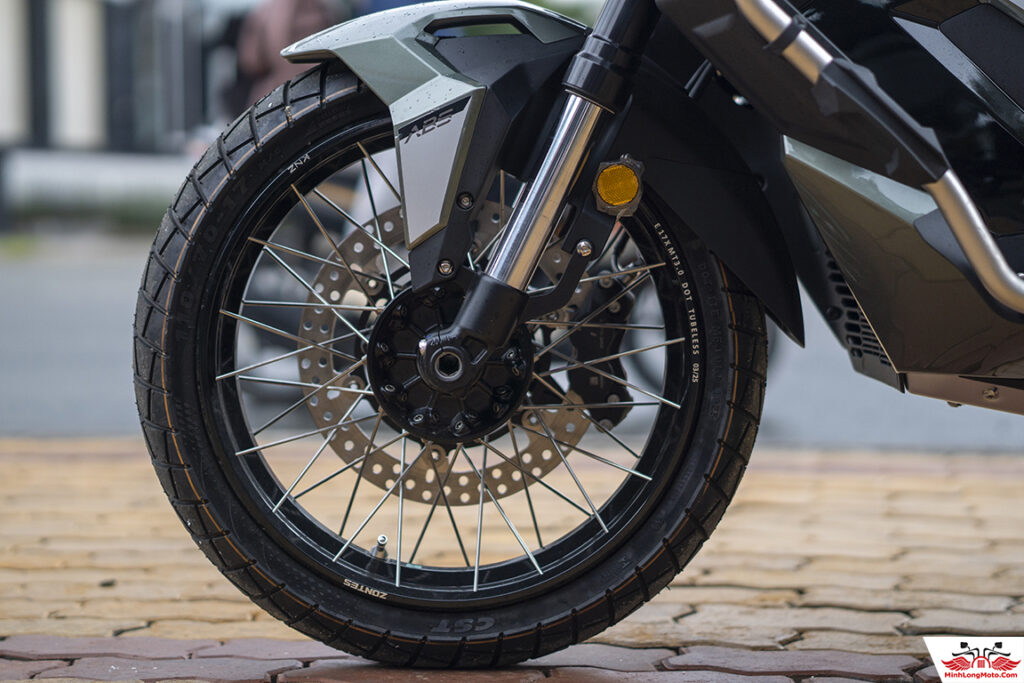 Lốp xe Zontes 368G