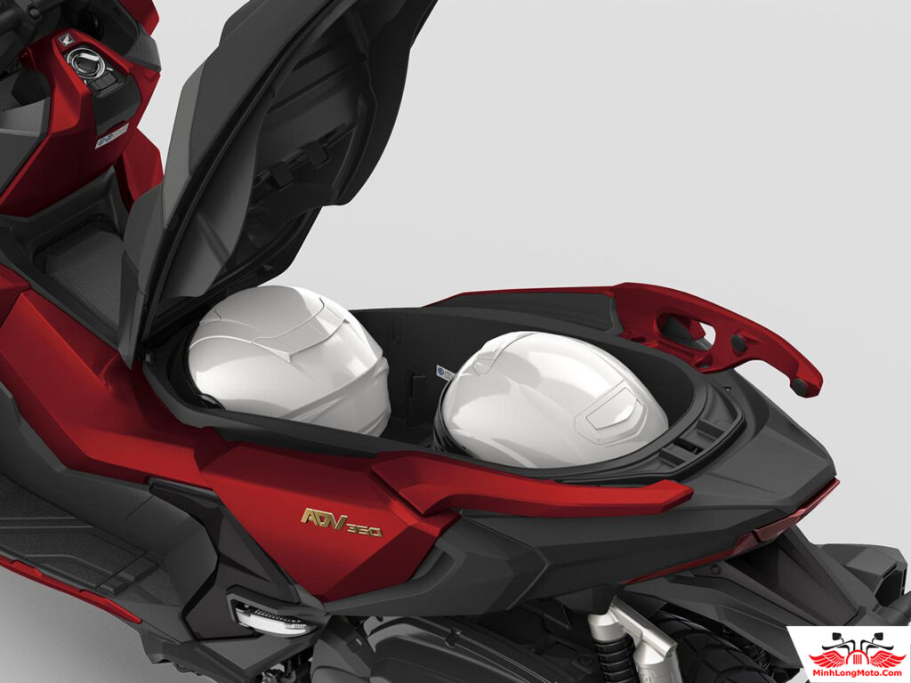 Cốp xe Honda ADV 350