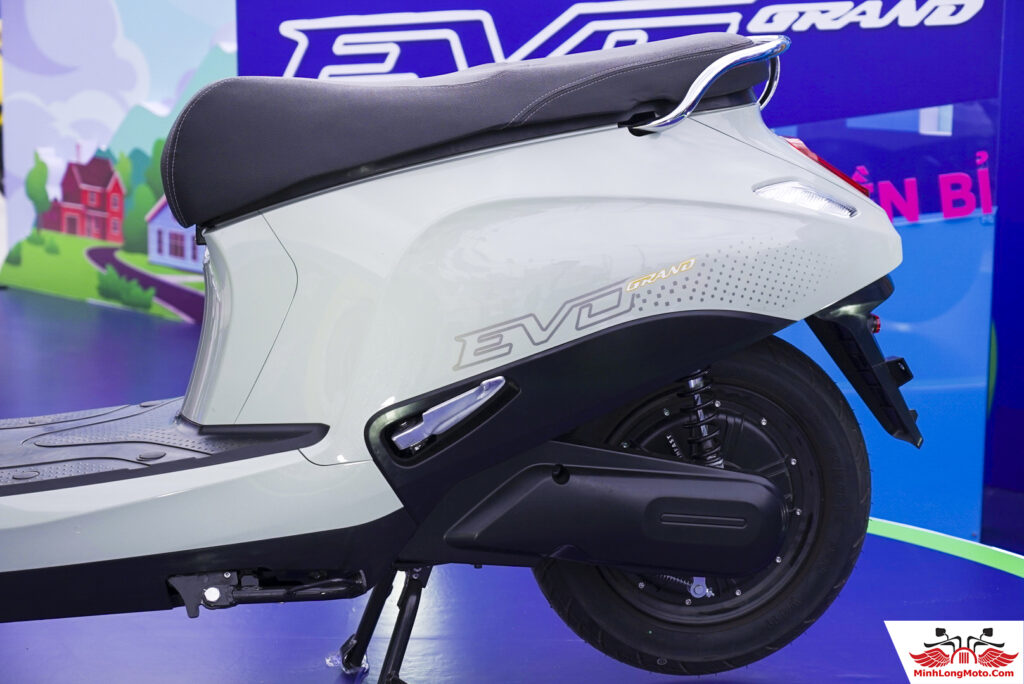 Giảm xóc VinFast Evo Grand
