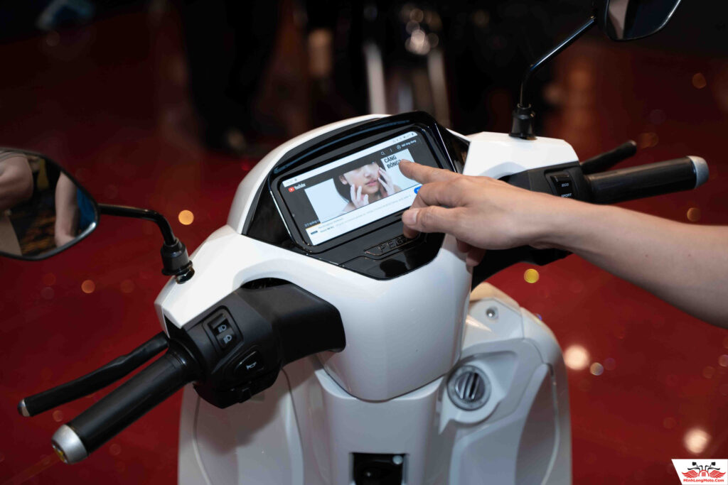 Xe điện Pega Smart AI dáng SH
