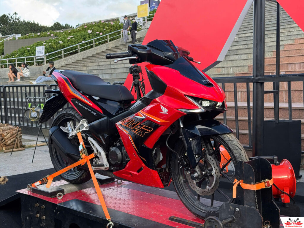 Xe Honda Winner R