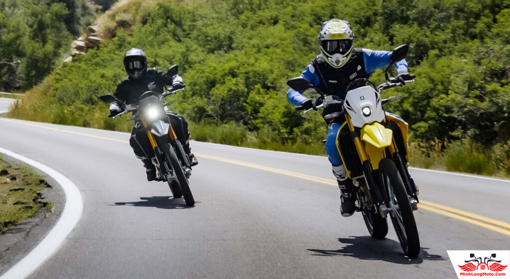 Suzuki DRZ4S