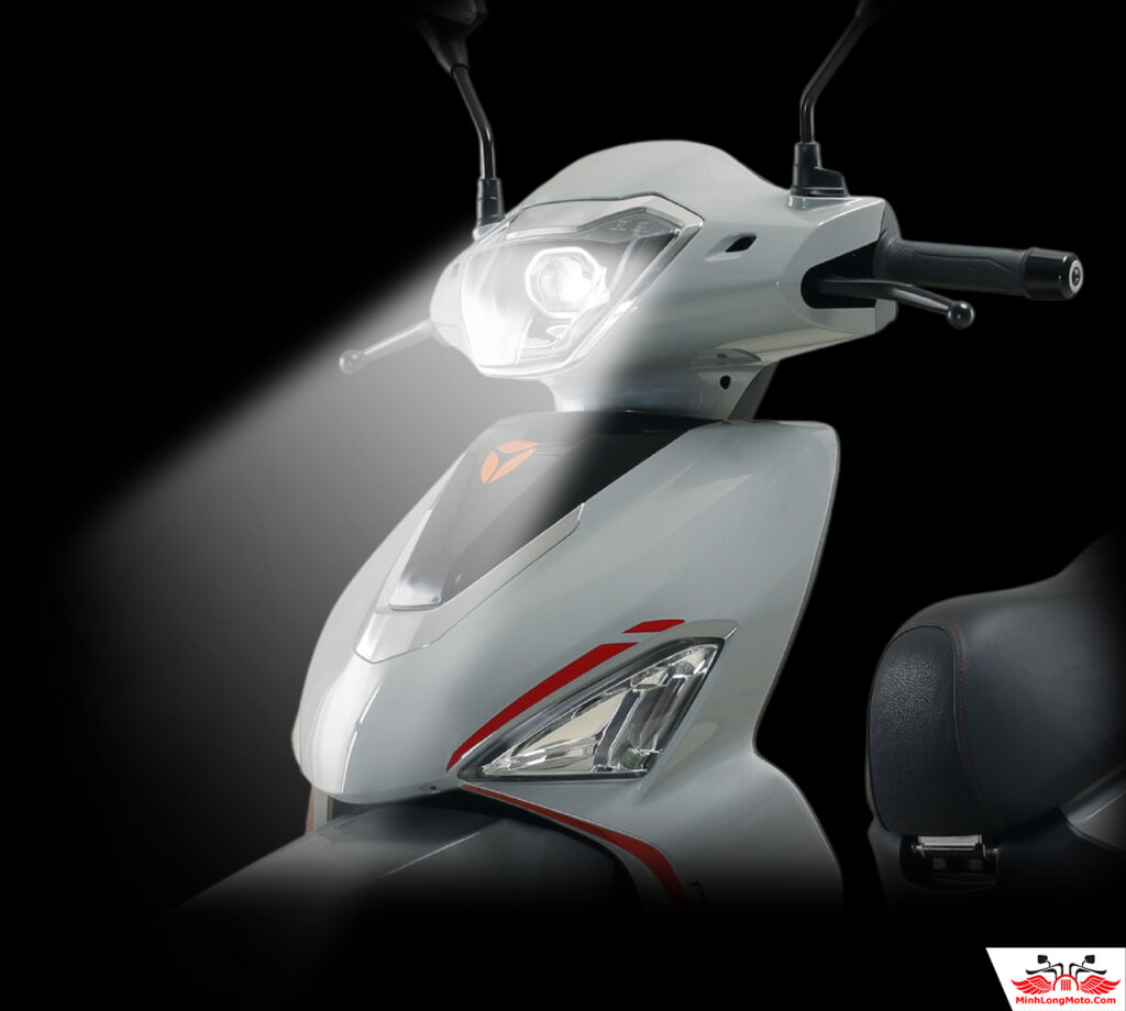 Đèn LED Yadea VoltGuard U50