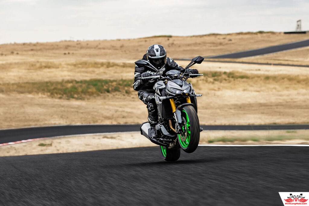 Kích thước Z1100 SE 2026