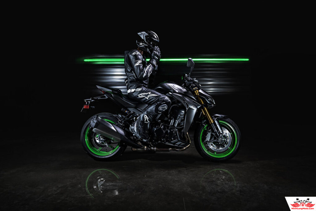 Trang bị Z1100 SE 2026