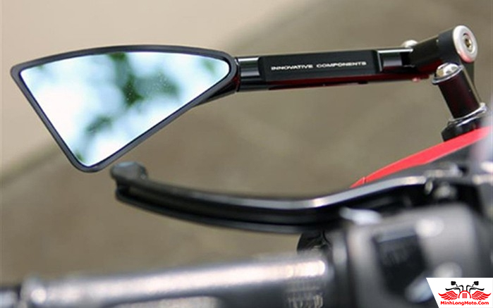 Phạt gương chiếu hậu xe máy