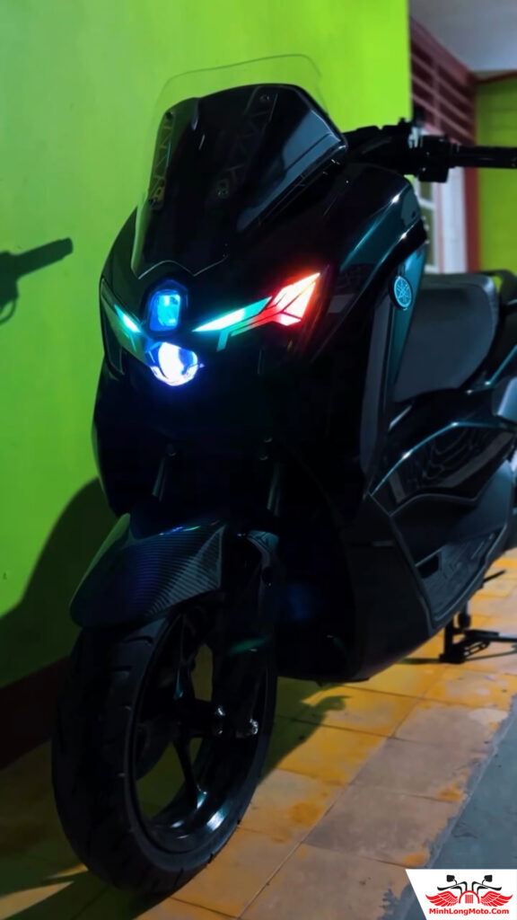 Yamaha NMAX độ đèn