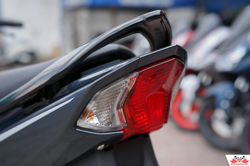 Đèn hậu Sirius Fi