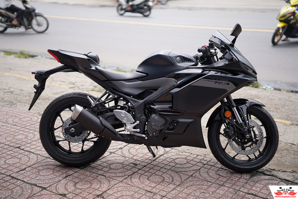 Kích thước xe R3