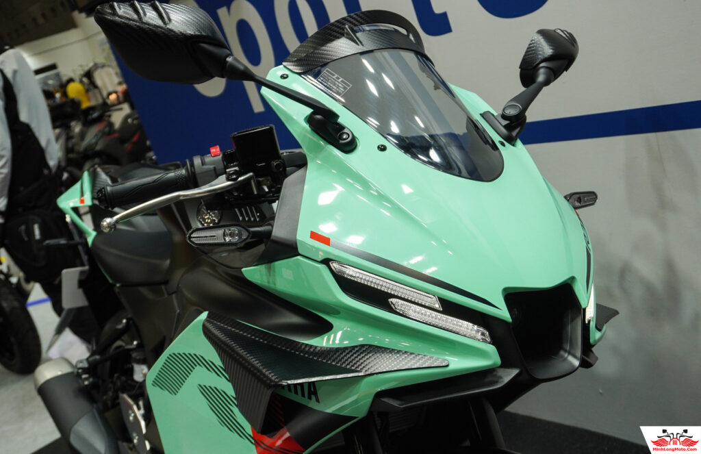 Yamaha YZF R3 Xanh Mint 2026