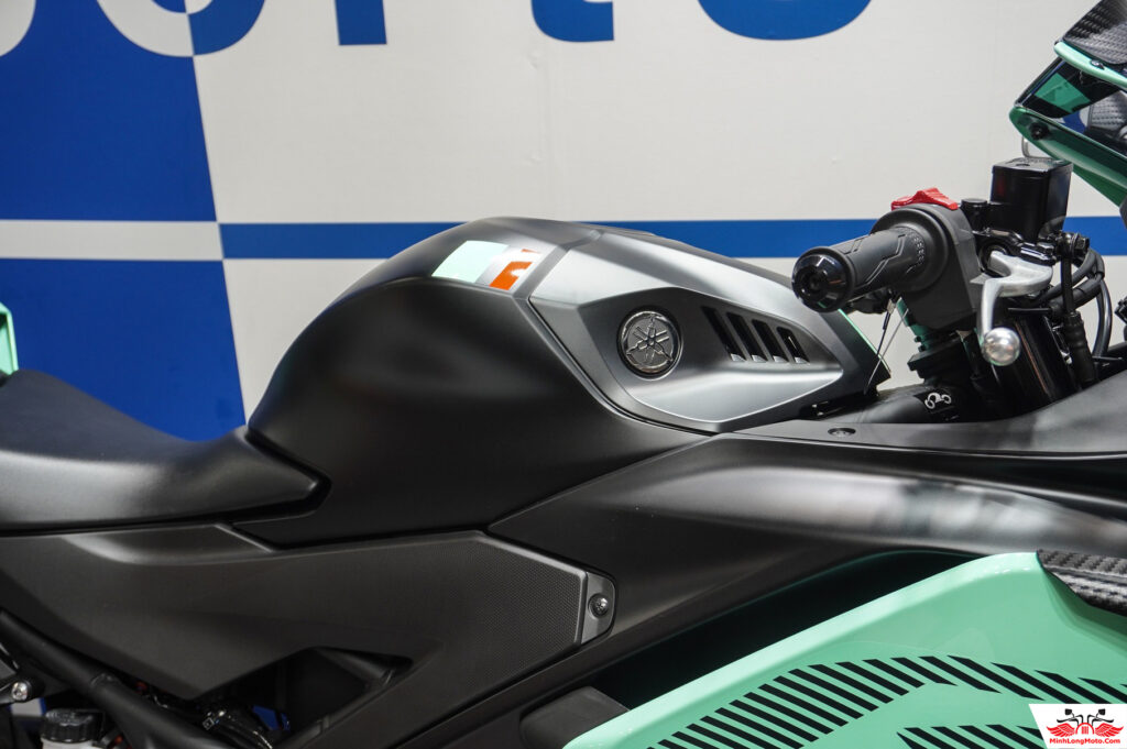 Yamaha YZF R3 Xanh Mint 2026