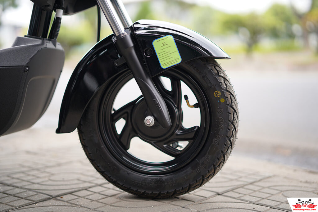 Bộ lốp VinFast Amio