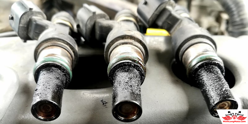 Kim phun bị nghẹt do xăng E10