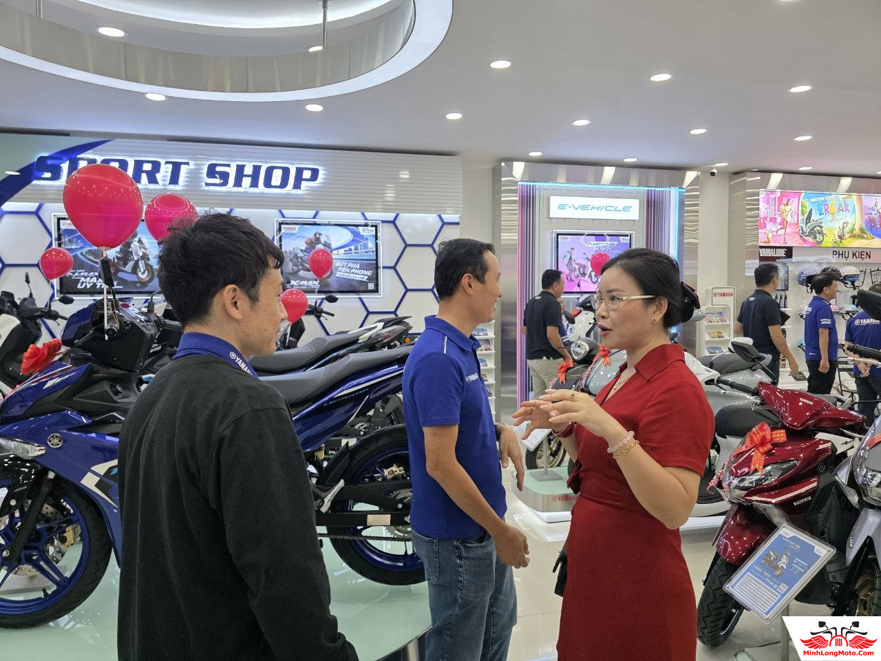 Ban lãnh đạo Yamaha Motor Việt Nam thăm và giao lưu tại Yamaha Town Minh Long 2 4 Yamaha VN giao lưu Yamaha Town Minh Long 2